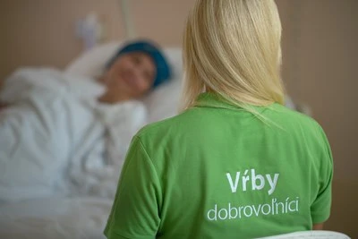 Aby sa pacienti s rakovinou v nemocnici necítili sami