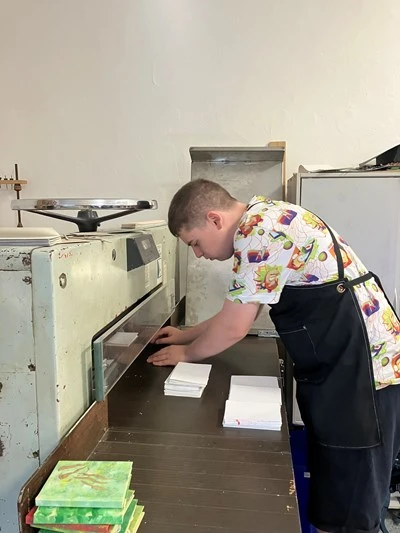 Moderná knihárska dielňa ako priestor inklúzie a pracovných príležitostí