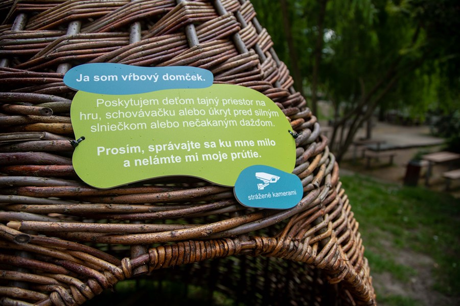 Iniciatíva dm {spoločne}