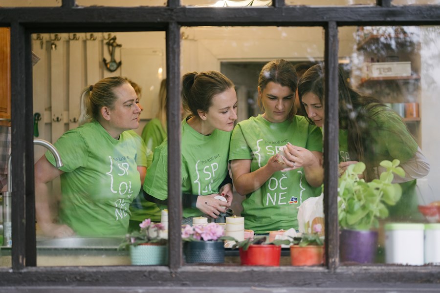 Iniciatíva dm {spoločne}